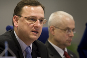 Petr Nečas, Vladimír Špidla