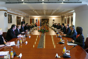 Mirek Topolánek in FYROM
